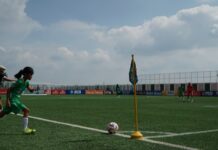 Locita, Pemain Sepakbola Putri Surabaya, Berangkat ke Singapura, Sekolah Dapat Dispensasi