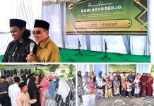 Jangan Cuma Banggakan Nasab! Gus Wahid Uji Hafalan Kalender Hijriyah di Haul Bani Aryo