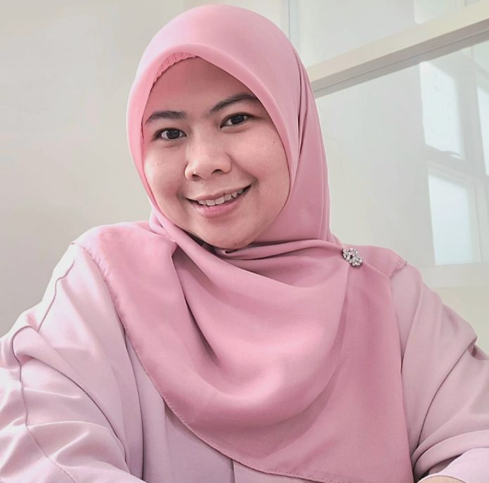 nur-sabrina-1