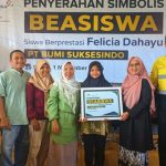 Komitmen Dukung Kualitas Pendidikan di Banyuwangi, PT BSI Beri Beasiswa ke Felicia Dahayu