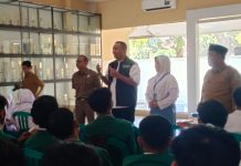 Bupati Situbondo Tinjau Rintisan Sekolah Berbasis Taruna (RSBT) SMAN 1 Kapongan