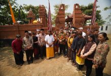 Tanamkan Toleransi Sejak Dini, Mas Dhito Resmikan 3 Tempat Ibadah di SMP Negeri 3 Grogol