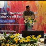 Manfaatkan Eceng Gondok Jadi Tas Kreatif, 70 Peserta UMKM Surabaya Ikuti Pelatihan Kriya