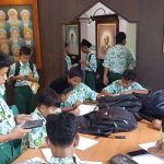 Hebat! Kunjungi Museum NU di Surabaya, Siswa SMP NU 2 Gresik Langsung Buat Karya Digital