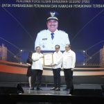 Kepastian Hukum dan Efisiensi Birokrasi, REI Jatim Anugerahi Pemkab Jombang