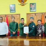 Bawaslu dan PWI Probolinggo Raya Teken MoU Pengawasan Demokrasi Lima Tahun