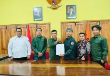 Bawaslu dan PWI Probolinggo Raya Teken MoU Pengawasan Demokrasi Lima Tahun