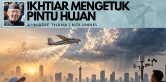Ikhtiar Mengetuk Pintu Hujan