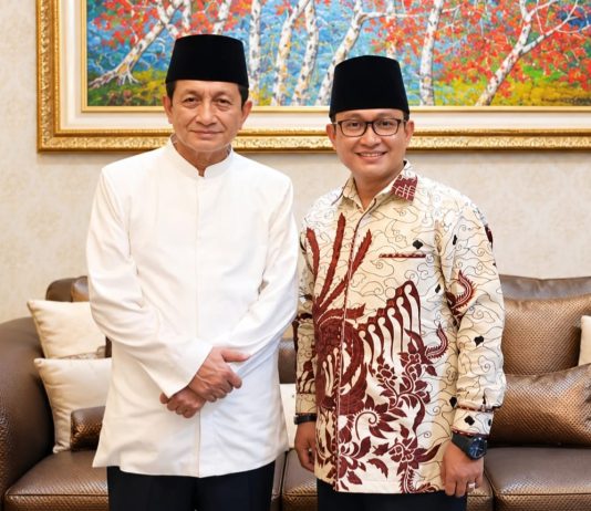 MEMBINCANG BANGSA DI MEJA KOPI MENTERI AGAMA! Seputar Dialog, Etika Kekuasaan, dan Masa Depan Kebangsaan
