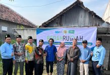 MWC NU Karangbinangun Bersama BMT Mandiri Sejahtera dan Nurul Hayat Bedah Rumah Warga