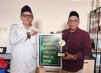 Gus Heri Ajak Santri Bangkit Lewat Ekonomi Digital