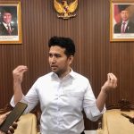 Wagub Emil Tanggapi Isu Penahanan Ijazah Sekolah, Urusan Komite Tak Boleh Ganggu Hak Siswa