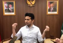 Wagub Emil Tanggapi Isu Penahanan Ijazah Sekolah, Urusan Komite Tak Boleh Ganggu Hak Siswa