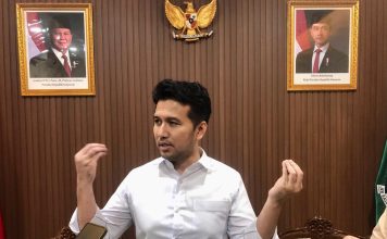 Wagub Emil Tanggapi Isu Penahanan Ijazah Sekolah, Urusan Komite Tak Boleh Ganggu Hak Siswa